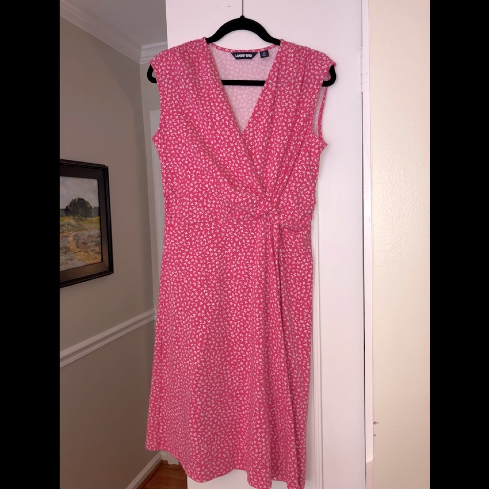 Pink and white print Lands End surplice wrap dress, with cap sleeves, Size M